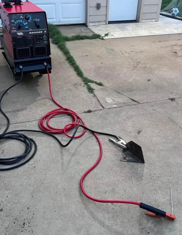Lincoln Ranger 8 Gas-Powered Engine Welder – Kohler Command 18 HP - Image 4