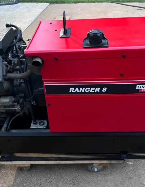 Lincoln Ranger 8 Gas-Powered Engine Welder – Kohler Command 18 HP - Image 5