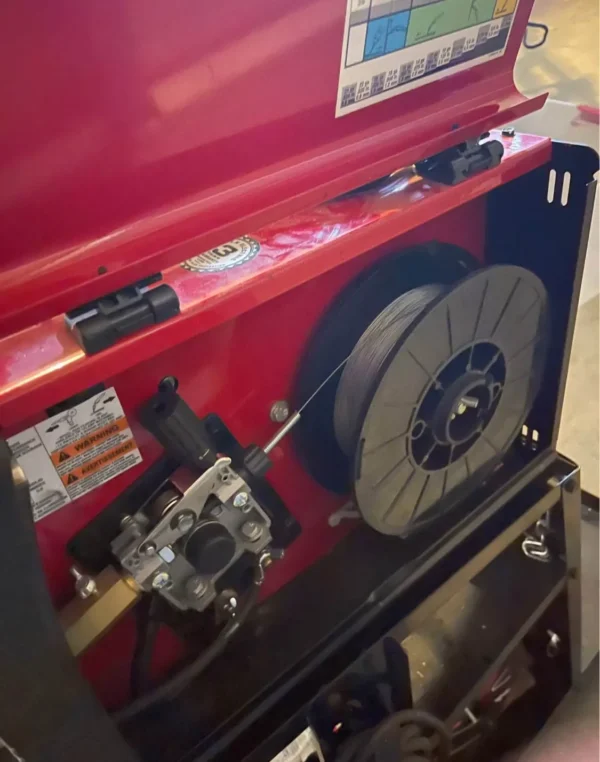Lincoln Ranger 8 Gas-Powered Engine Welder – Kohler Command 18 HP - Image 7