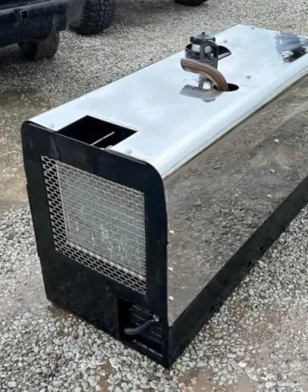 2017 Lincoln Cross Country 300 Welder with Kubota Diesel Engine and Stainless Panels – Meldverse