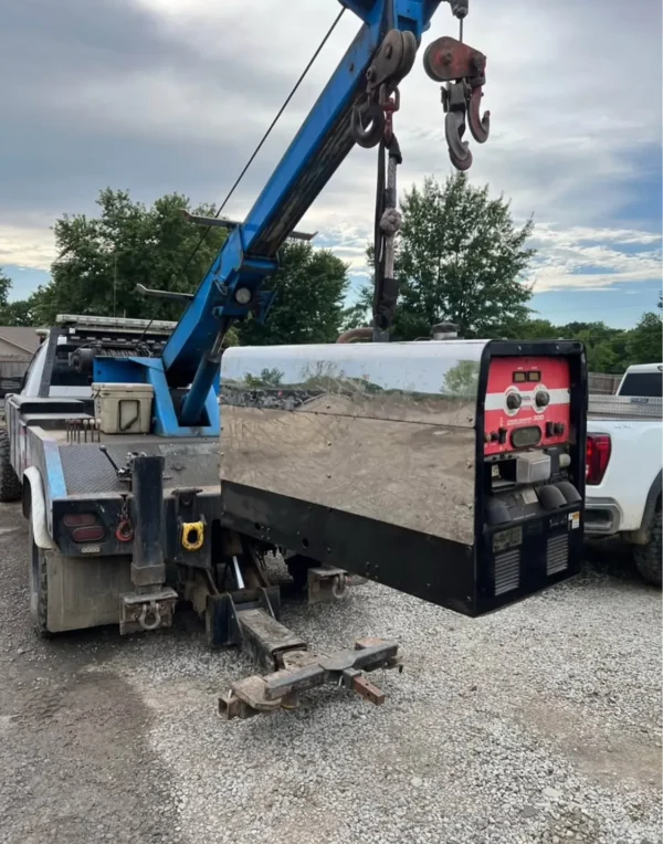 2017 Lincoln Cross Country 300 Welder with Kubota Diesel Engine and Stainless Panels – Meldverse